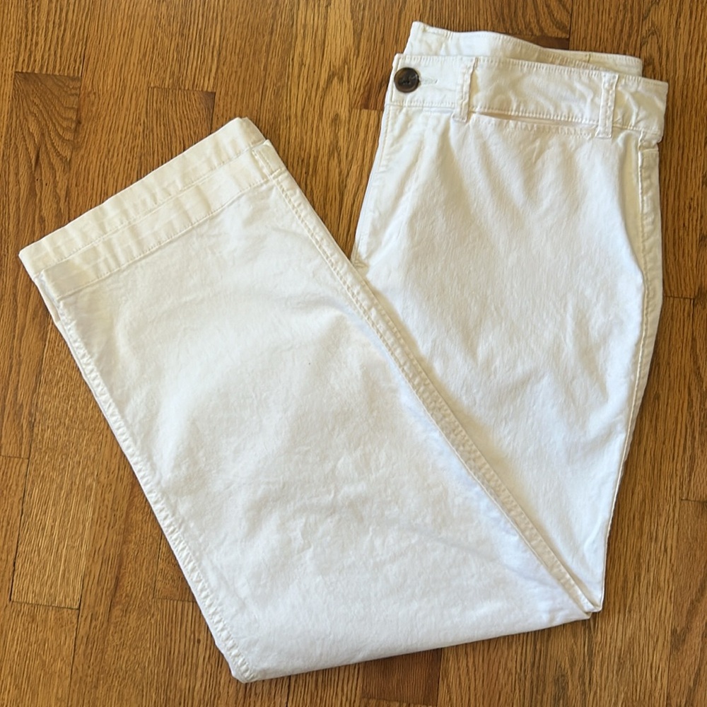 Old Navy Wide Leg Crop Chino Cream Color Size 12